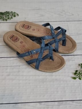 Earth Spirit Blue Crisscross Thong Sandals Womens size 6